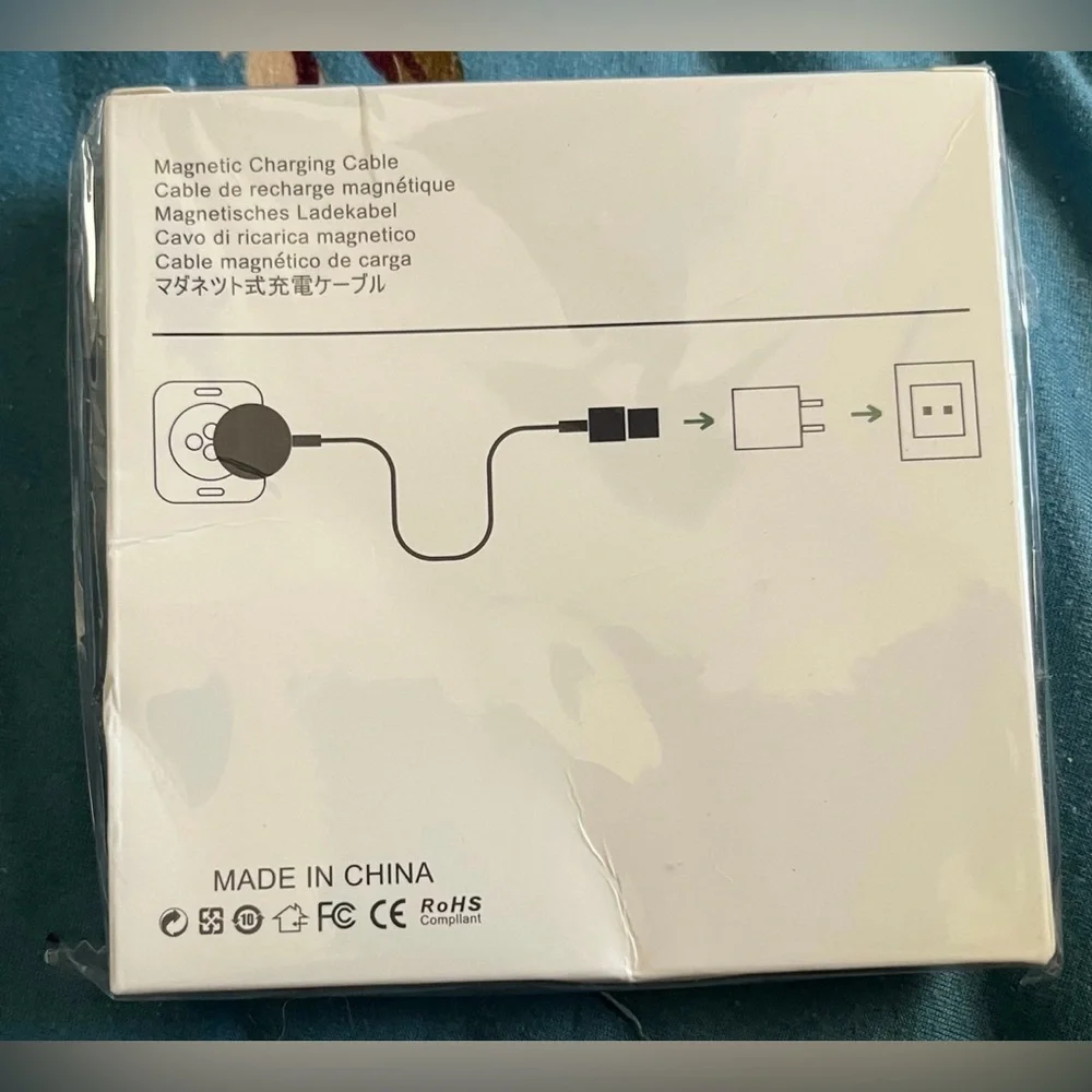 White Wireless Charger For Apple Watch With USB-C Cable